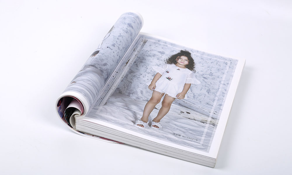 童装期刊杂志设计,童装期刊杂志设计